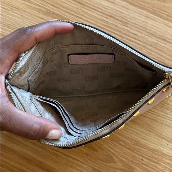 Michael Kors Studded Wristlet Clutch ✨ - Picture 5 of 10